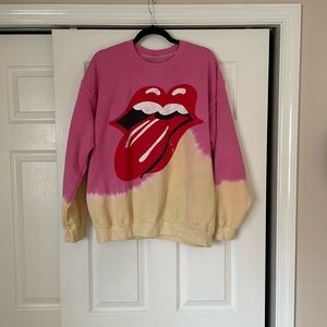 URBN Oversized Graphic Sweathshirt